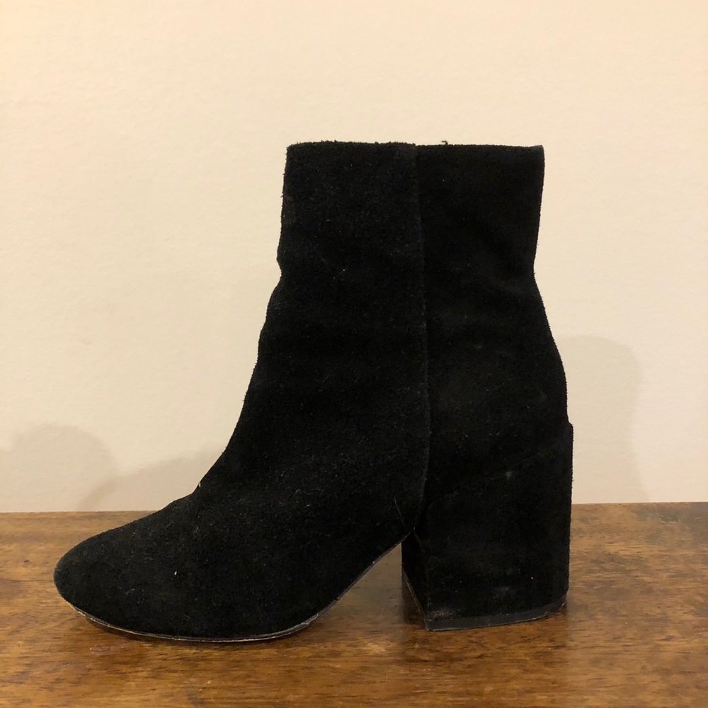 Black ankle boots, size six